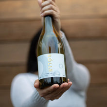 BOLLE Chardonnay twice-fermented non-alcoholic white wine label close-up, Gold Medal award-winning alcohol-free wine