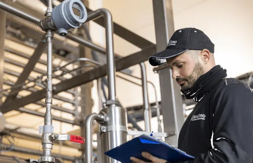 Vacuum distillation to remove the alcohol